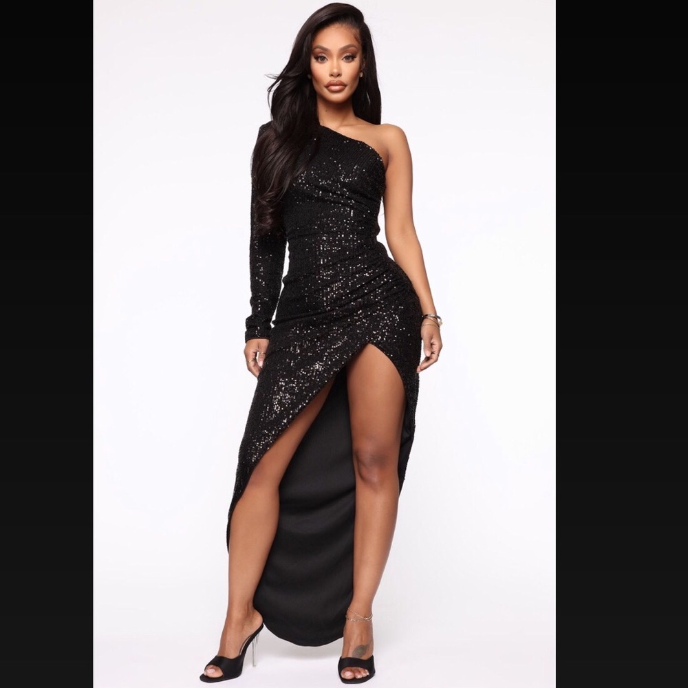 Black Fashion Nova Elegant Dress-